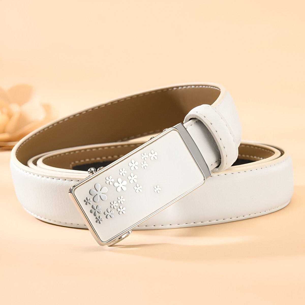 Belt In Leather With Buckle Fleurie Model Nhi by Zictor