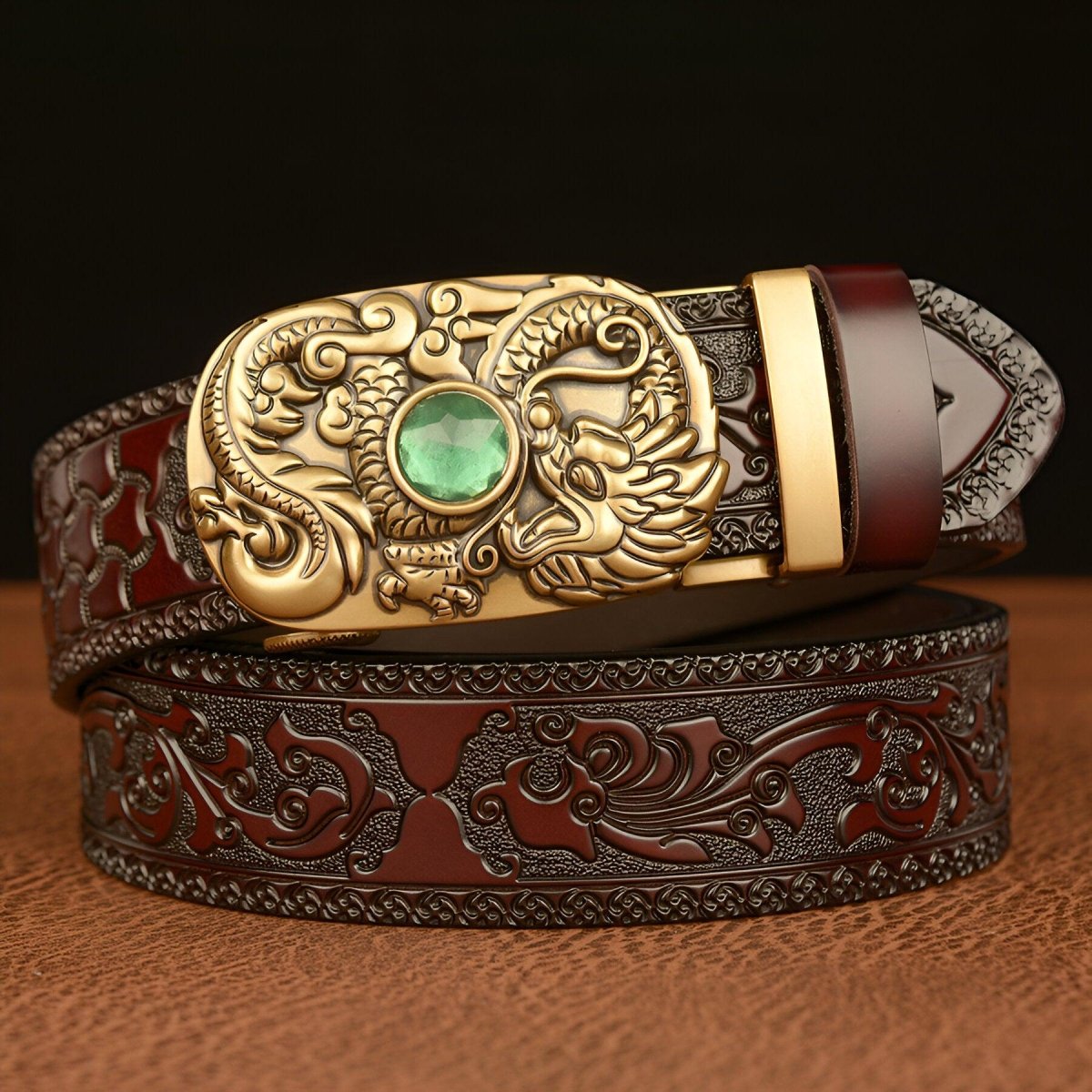 Belt Esprit Animal ornée d'a pierre to motif Dragon, model Ellerey - Zictor