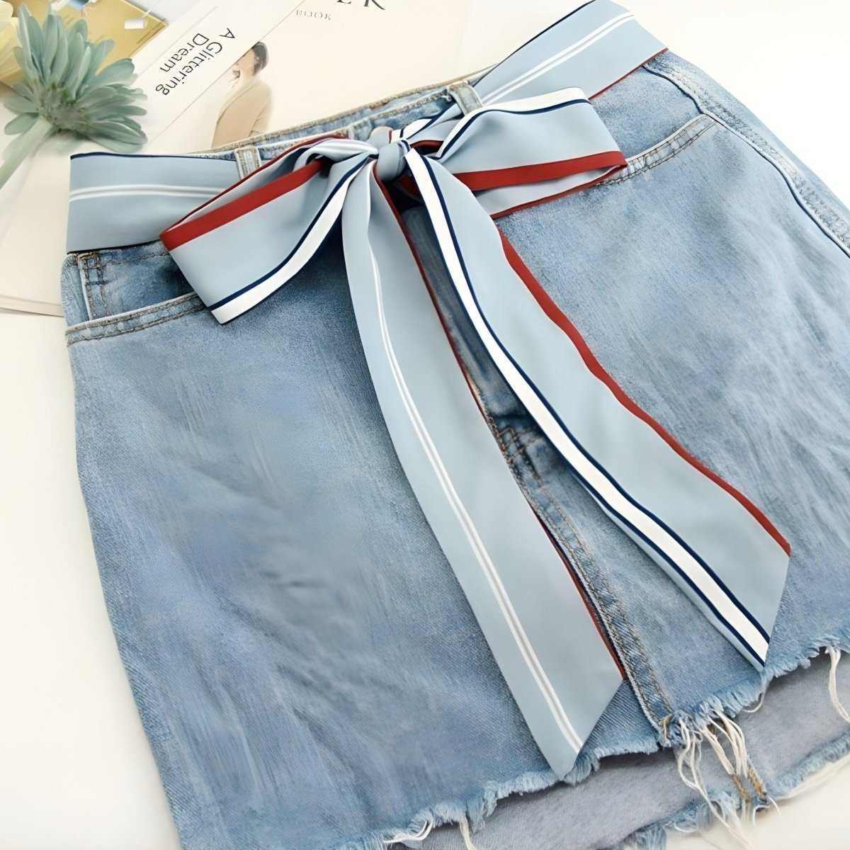 Belt foulard blue, to lignes slim, model RiSimranyany - Zictor