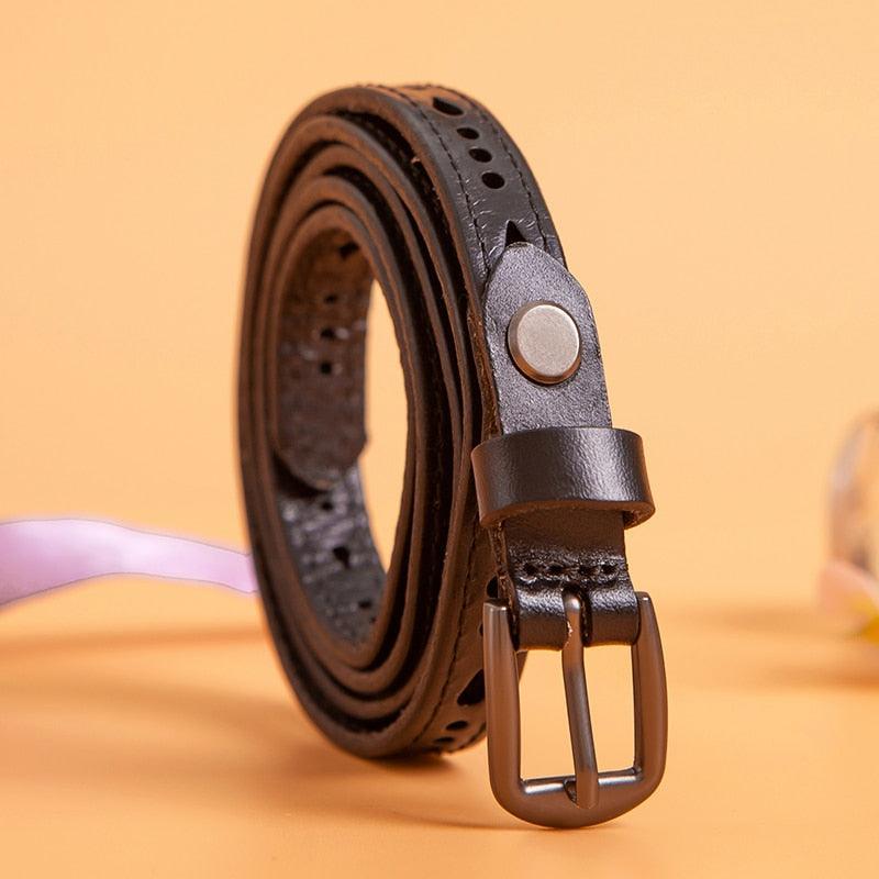 Belt in leather for women, model Maayan - Zictor