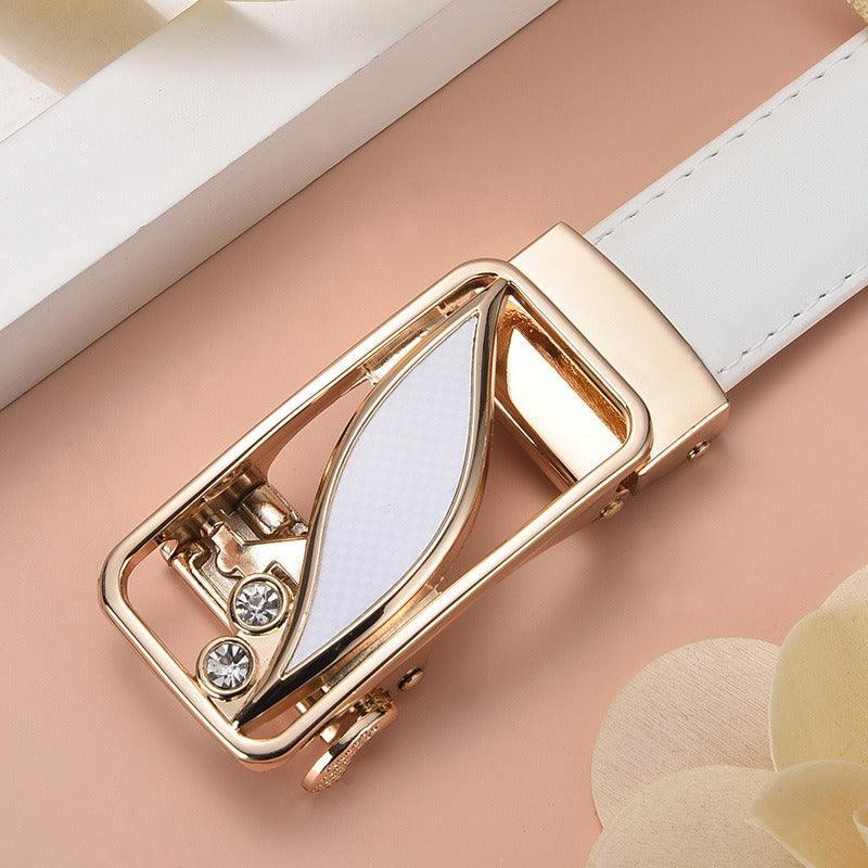 Belt in leather to buckle auBerkeRayyanyatique for women, model Charly - Zictor