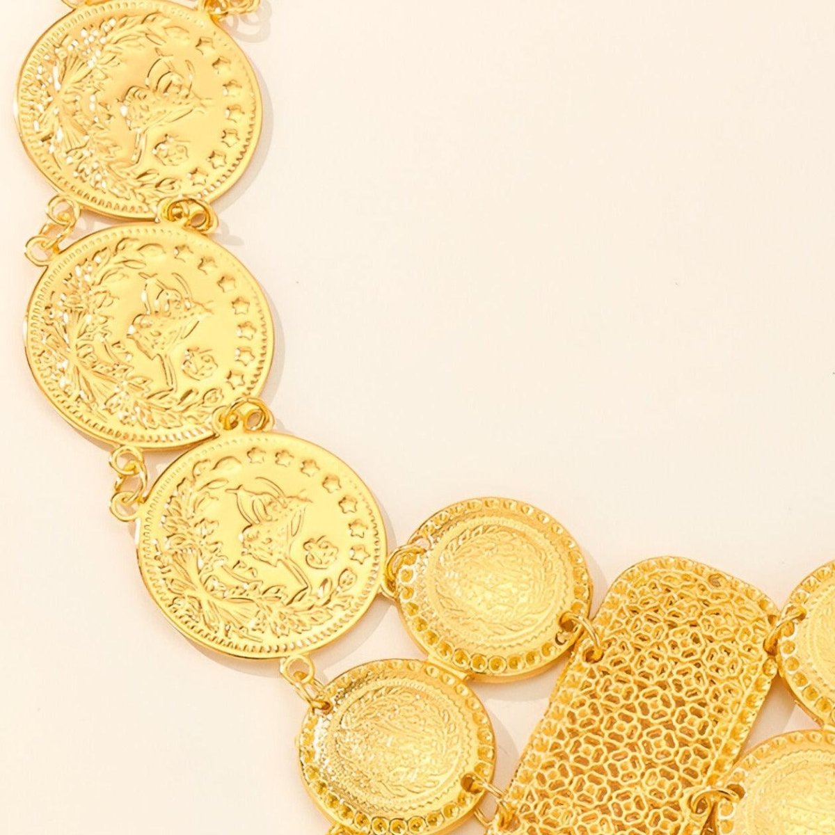 Belt Alternant Medaillons And Plaquettes Golden With Pendentifs Model Taj by Zictor