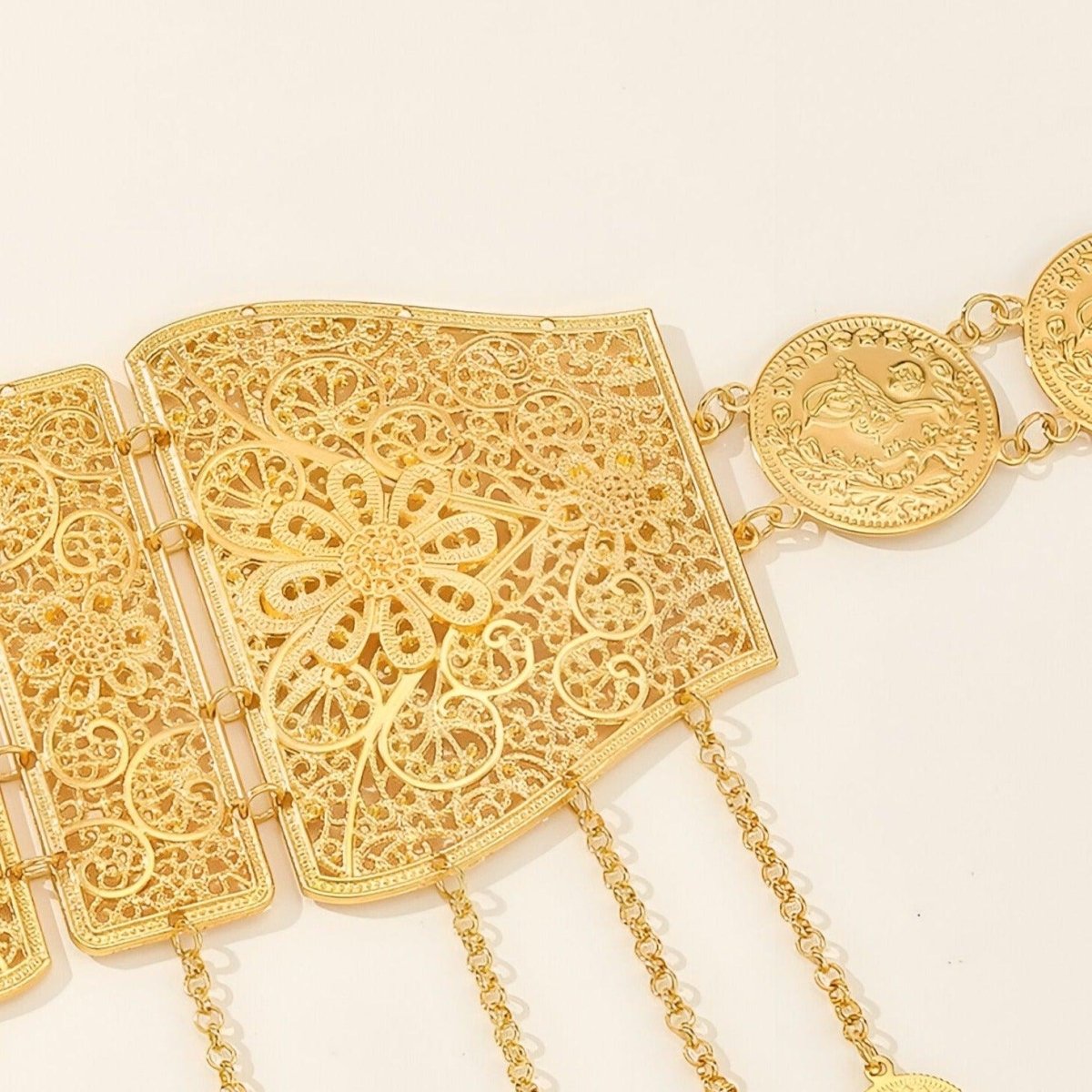 Belt With Pendentifs Model Alexa by Zictor
