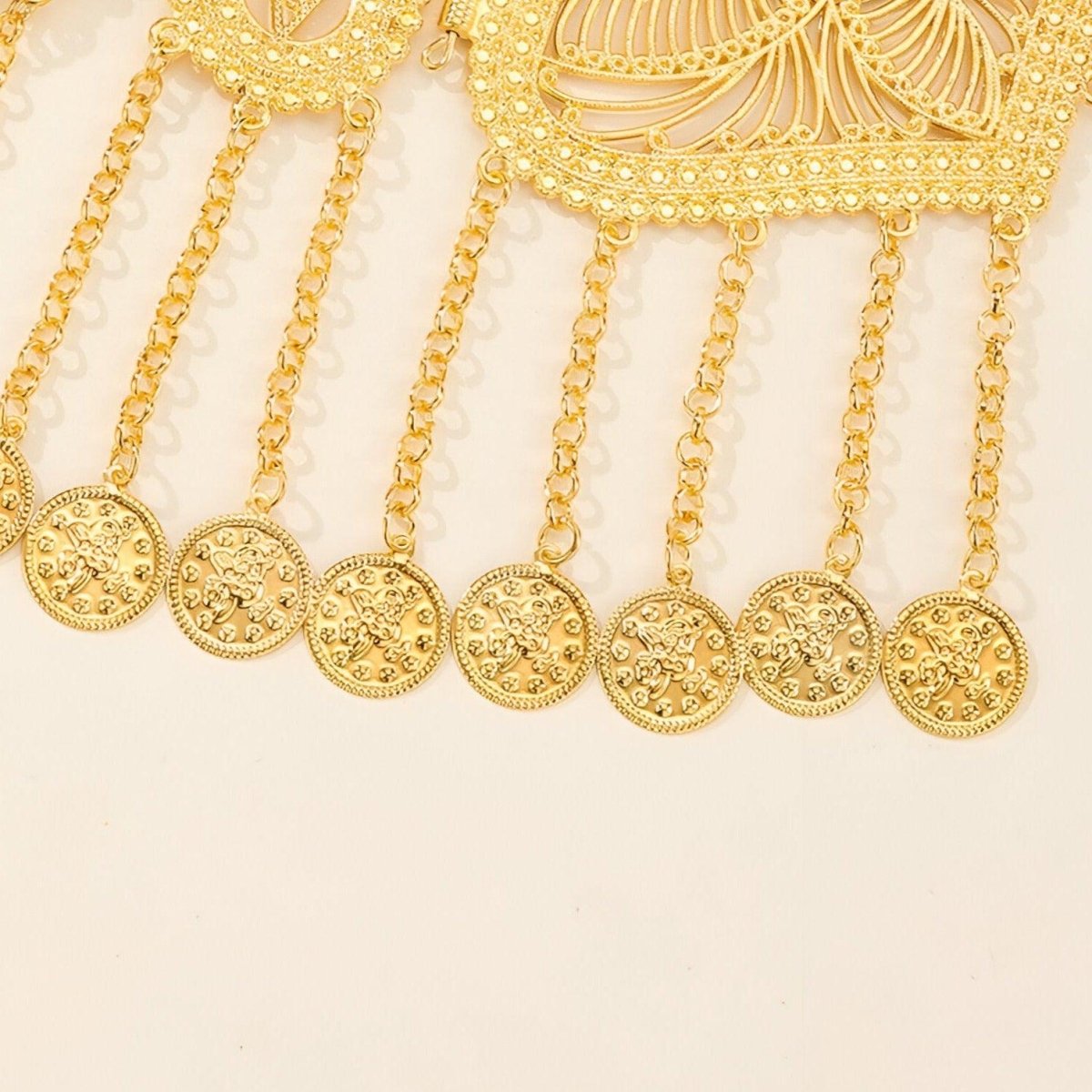 Belt Golden With Pendentifs And Representation Of Pieces Of Monnaie Model Jayme by Zictor