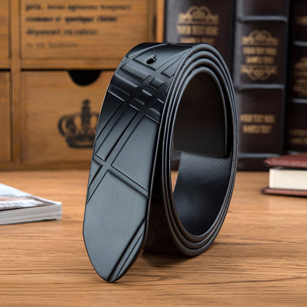 Strap of belt 3.4 cm, in leather, for buckles prongs, texturé, model Fable - Zictor