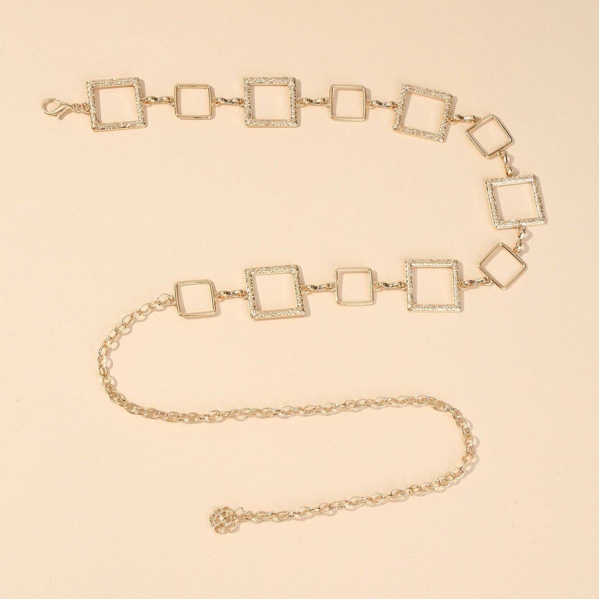 Belt chaîne for women, model Ezri - Zictor