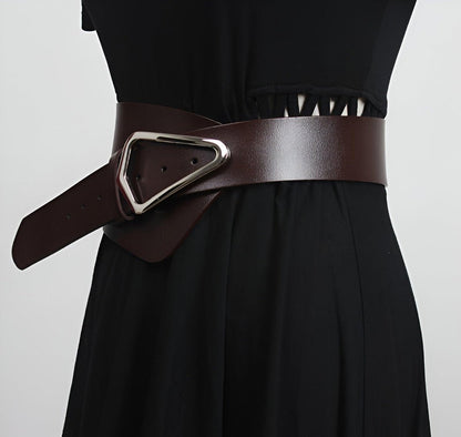 Belt Wide Xxl Asymetrique TO Buckle Triangulaire Model Kacie by Zictor