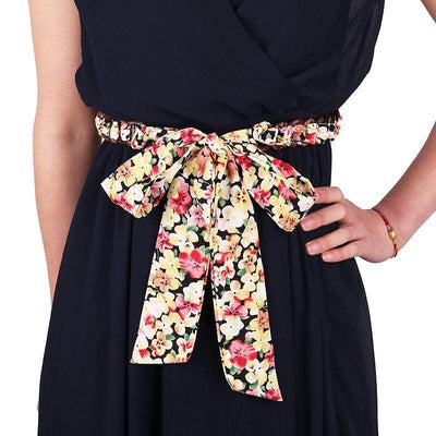 Floral Silk Belt Scarf With Coconut Wood Rings - Model Duc