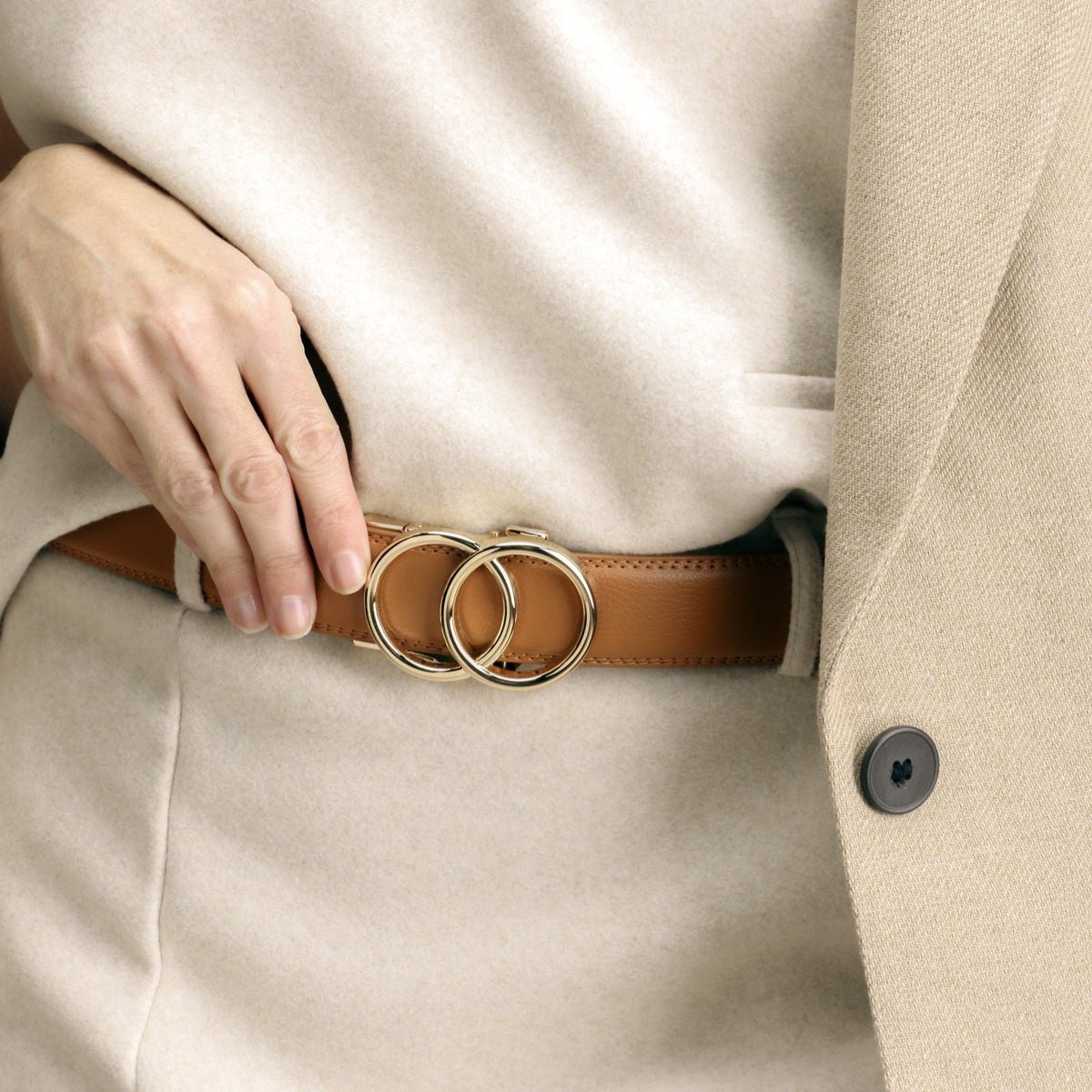 Belt intelligente and without trou, 600x plus précise, ajustement parfait to the size, conçue for the women, buckle automatic, model Haydenu by Zictor