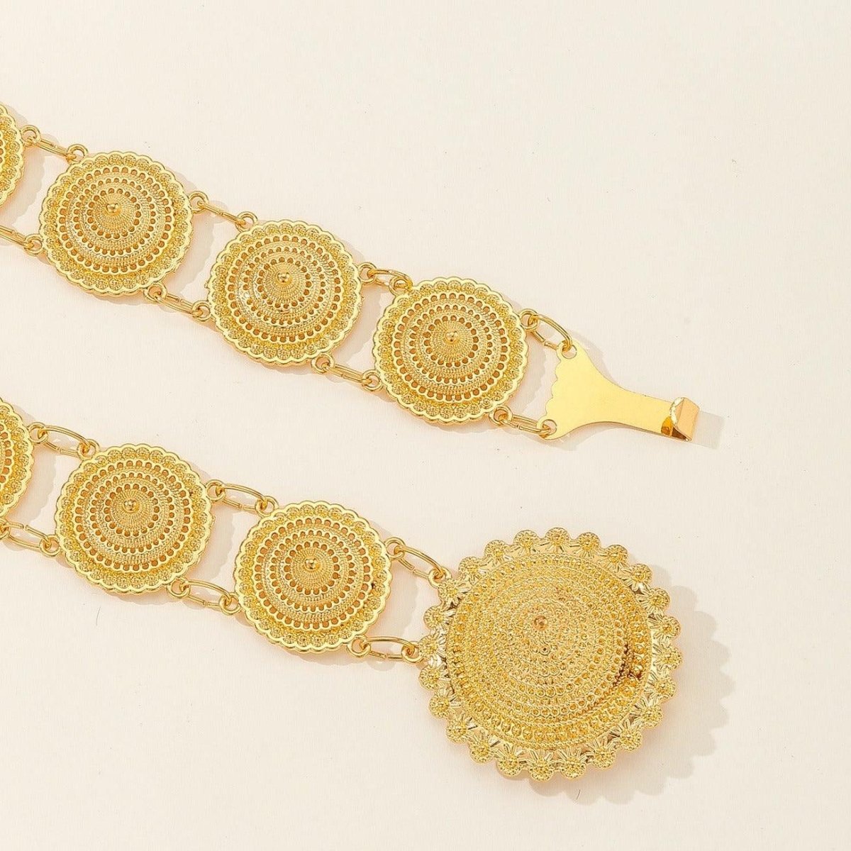 Belt With Assemblage Danneaux Model Khari by Zictor